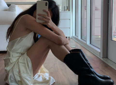ABŞ-da yaşayan azərbaycanlı model FOTOsuyla göz qamaşdırdı