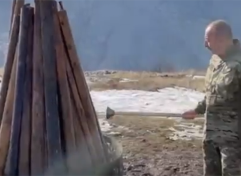 Prezident Cıdır düzündə Novruz tonqalı yandırdı – VİDEO