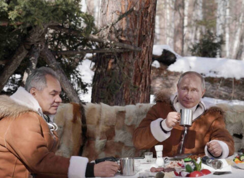 Putinin Şoyqu ilə istirahət görüntüləri paylaşılıb – VİDEO