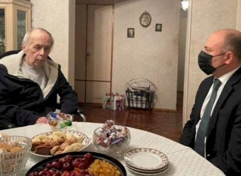 Anar Kərimov xalq artistini evində ziyarət etdi – Fotolar