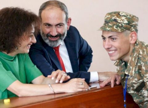 Paşinyanın oğlunun biabırçı görüntüləri yayıldı – Foto