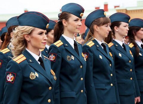 Rusiya ordusunun ən gözəl xanımı seçildi – FOTOLAR