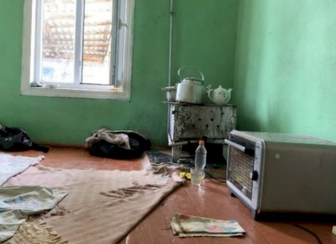 Yeniyetmə qız zorlandıqdan sonra bu evə gətirilirmiş – Neftçalada DƏHŞƏT