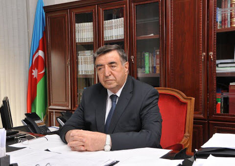 Vəzifədən çıxarılan Əhməd Əhmədzadə: “Həmişə səksəkə içində yaşamışam”