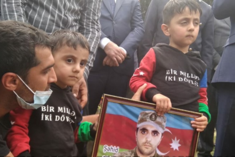 Şəhidimiz torpağa tapşırıldı… – FOTOLAR