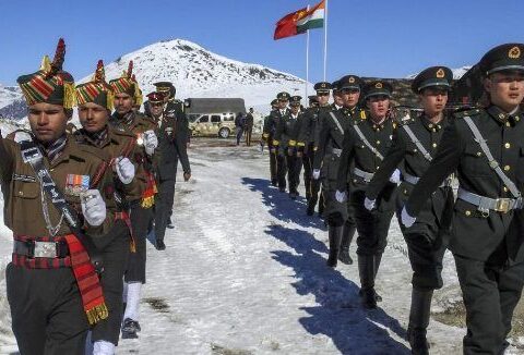 Hindistan Çinlə sərhəddə rekord sayda hərbi qüvvə yerləşdirdi