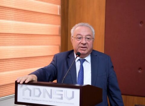 Hüseynbala Mirələmovun nazirlikdə işləyən oğlunun adı QALMAQALDA HALLANIR