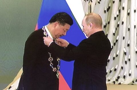 Moskva Çini qorxu ilə izləyir: Putindən sonra problem olacaq