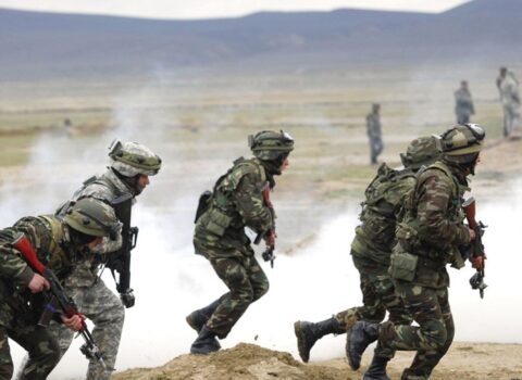 “Azərbaycan əsgərlərinin atəşə tutulması Rusiyanın ikili standartlarının təzahürüdür” – GENERAL