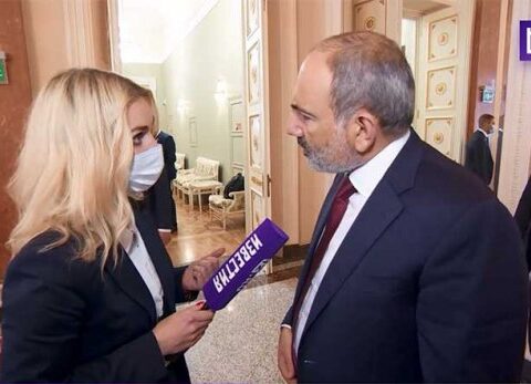 Müxbirdən gözlənilməz sual: Paşinyan özünü itirdi