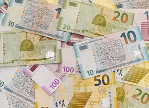 Naxçıvanda əhalinin banklardakı əmanətləri rekord həddə çatdı