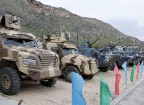 Azərbaycan sərhəd qoşunlarını döyüşə hazır vəziyyətə gətirib – Bakı “sərxoş erməni əsgərləri” versiyasına inanmır