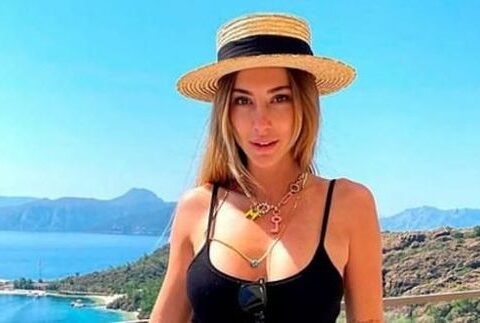 Milyarder sevgilisindən türkiyəli bloqerə jest – FOTO