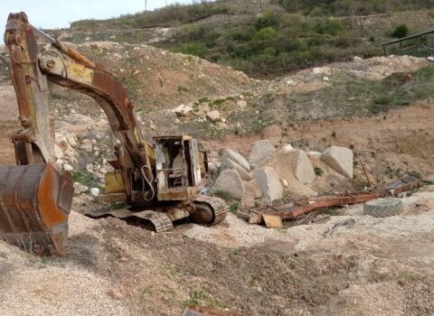 Ermənilər Əhəngdağı da talayıb – Foto