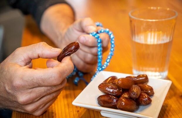 Ramazan ayının beşinci gününün imsak, iftar və namaz vaxtları – FOTO Ramazan ayının beşinci gününün imsak, iftar və namaz vaxtları – FOTO