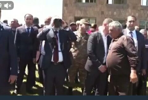 Paşinyan “yallı” getdiyi torpaqlara bu dəfə durbinlə baxmalı oldu – VİDEO