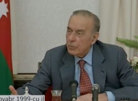 Heydər Əliyev ermənilərin Qarabağı özününküləşdirmək cəhdinin qarşısını necə alıb? – VİDEO