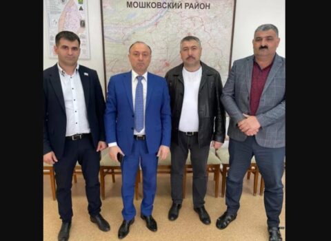 Vəkil Abdullayevin başından güllələnməsi Azərbaycan diasporunu hərəkətə gətirdi