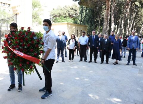 Cümhuriyyətin 103-cü ildönümü AY Partiya tərəfindən təntənə ilə qeyd edilib – VİDEOREPORTAJ