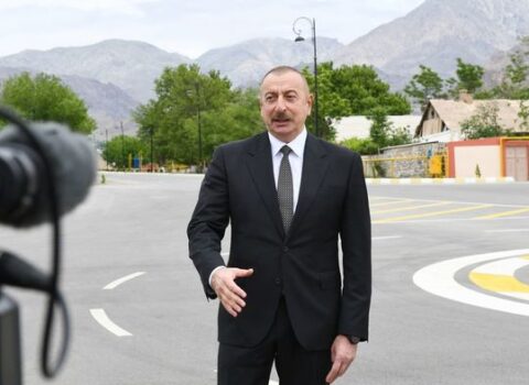 Naxçıvana ən müasir hərbi texnika gətirilir – İlham Əliyev