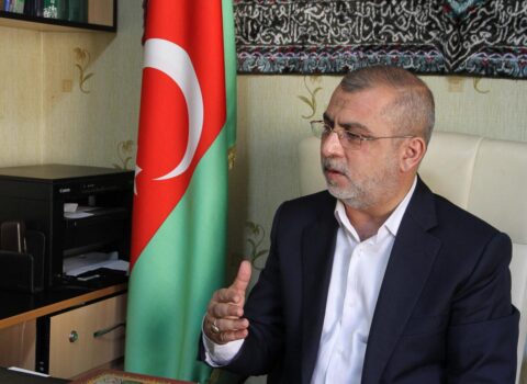 “Hər gün şəhidlərimiz anılır, siz isə toy edirsiniz…” – Hacı Surxaydan onu qınayanlara CAVAB