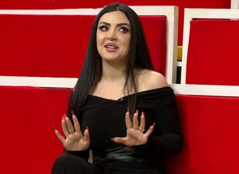 Müğənni Vəfa Şərifova: “Yoldaşım həci, məci deyil, hər gün içki içir” – VİDEO