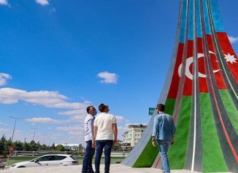 Azərbaycan-Türkiyə Qardaşlıq Abidəsi ucaldıldı – FOTOLAR