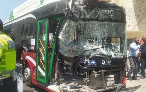 Bakıda iki avtobus TOQQUŞDU: Yaralılar var – VİDEO