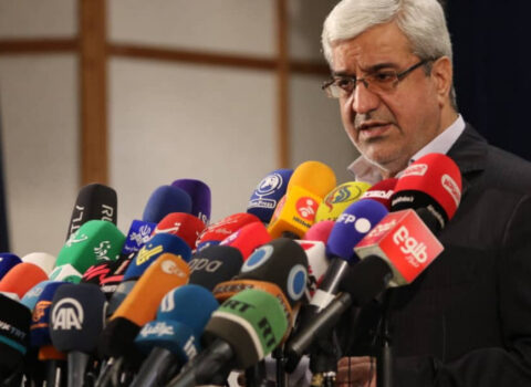İranın Seçki Qərargahının sədri: “İbrahim Rəisi prezident seçildi”