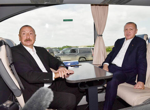 İlham Əliyev və Ərdoğan Füzulini gəzdilər – VİDEO