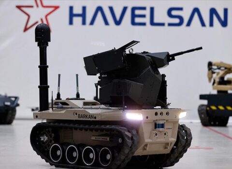 Türkiyənin sürücüsüz yeni quru texnikası: “Bayraqdar”la birləşəcək – VİDEO