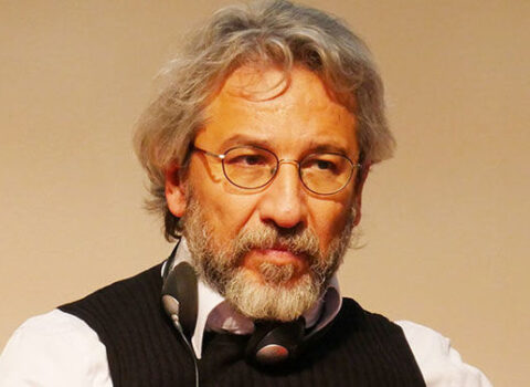 Can Dündar barəsində həbs qərarı verildi