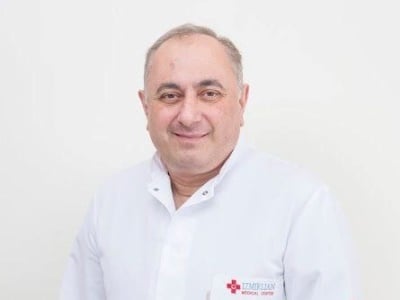 Professor üçün həbs qərarı çıxarıldı, xəstəxanalıq oldu