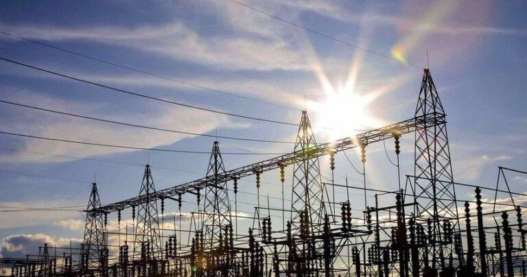 Azərbaycan elektrik enerjisinin ixracını 45%-dək artırdı