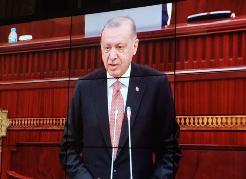 “Zəngəzur dəhlizindəki dəmiryolundan ermənilər də istifadə edə biləcək” – ƏRDOĞAN