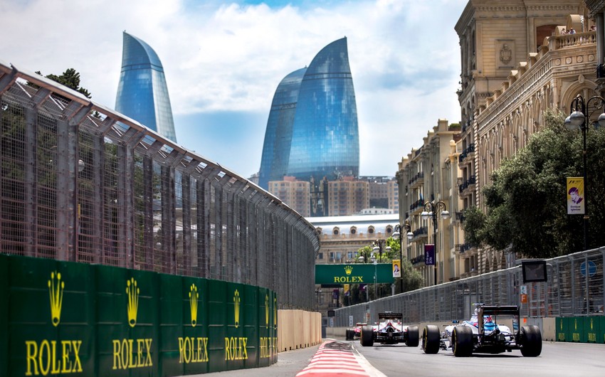 Reuters agentliyi Azərbaycanda keçirilən Formula 1 yarışından yazdı: 