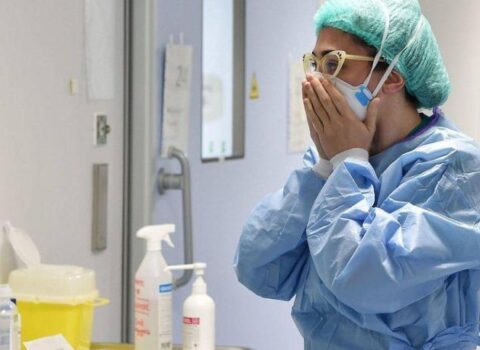 Şimali Koreyada üç milyondan çox insan naməlum xəstəliyə yoluxdu