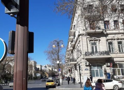 Bakının bəzi küçə və prospektlərində nəqliyyatın hərəkəti məhdudlaşdırılacaq – VİDEO