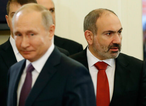 Paşinyan Putinin təklifini qəbul etsəydi, Hadrut və Şuşa bizdə qalacaqdı – Mikael Ambartsumyan