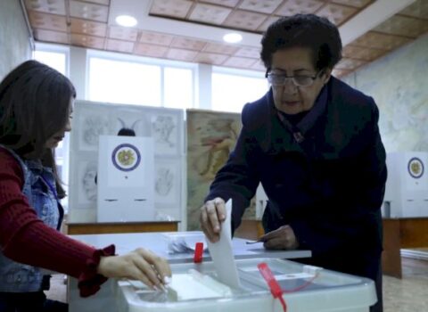 “Ölüm-dirim məsələsi var” –Ermənistanda kimin qalib gəlməsi bizim üçün yaxşısır?