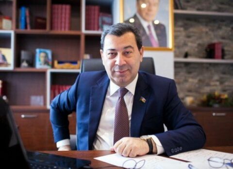 Səməd Seyidov tanınmış iş adamı ilə quda olub? – Millət vəkilinin köməkçisindən ÖZƏL AÇIQLAMA