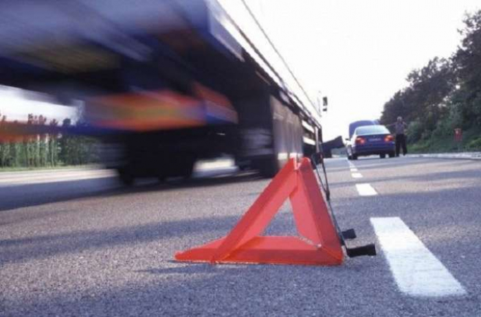 Goranboyda ağır yol qəzası - Yük maşınları toqquşdu