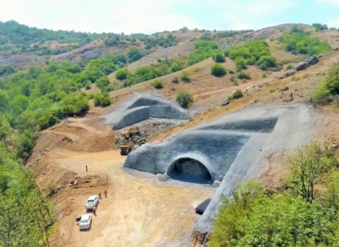 Erməni jurnalist: “Füzuli – Şuşa tunelinə baxın, yerə girin”