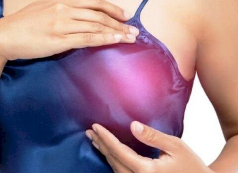 Alimlər sinə xərçənginə tam qalib gəldi – Yeni müalicə metodu