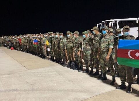 Yanğınsöndürənlərimiz Türkiyəyə çatdı – FOTO
