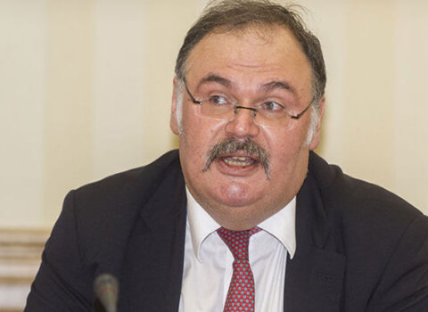 Prezident Azərbaycanın Britaniyadakı səfirini geri çağırdı – SƏRƏNCAM