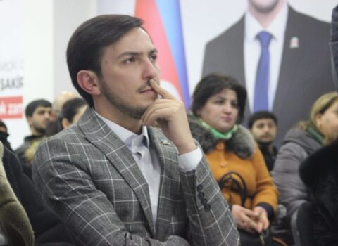 Partiya sədrindən Allahşükür Paşazadə ilə bağlı sərt açıqlama: “Qucaqda oturmaq” şeyx sözüdürmü?!