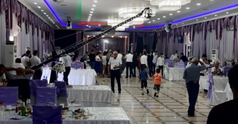 Qəbələdə şadlıq evinin icarədarı 4000 manat cərimələndi Qəbələdə şadlıq evinin icarədarı 4000 manat cərimələndi