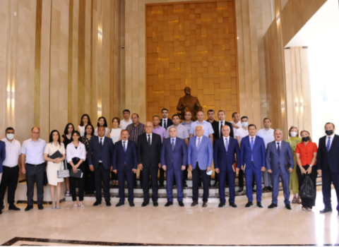YAP Mərkəzi Aparatında 22 iyul – Milli Mətbuat Günü münasibətilə KİV nümayəndələri ilə görüş keçirildi – FOTOLAR