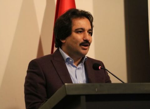 “Xameneyinin fətvası Xameneyinin silahlarına qalib gəlib!” – Ərdoğanın baş müşavirindən Şeyxə TUTARLI CAVAB